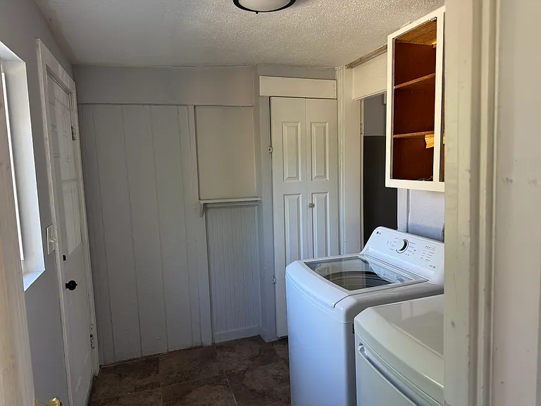 2954 Adams Ave — Photo 20