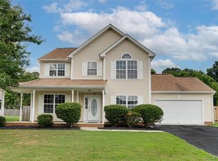 615 Sidney St, Hopewell, VA 23860