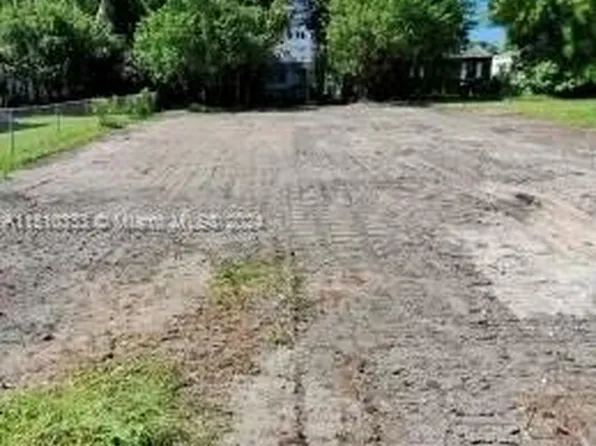 1440 NW 55th Ter, Miami, FL 33142