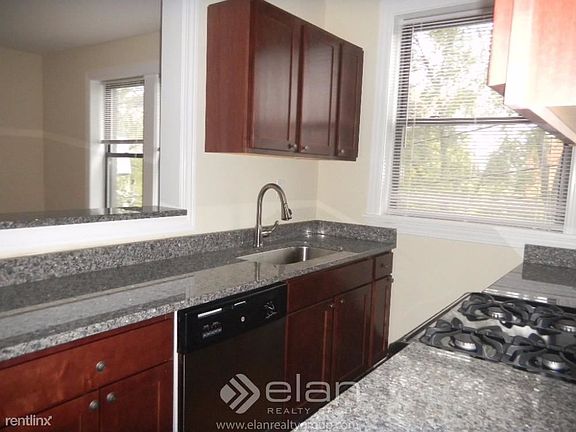 2nd image of 373 Hazel Ave APT C5