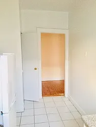 Rented by Roberto Guilbet, LREB