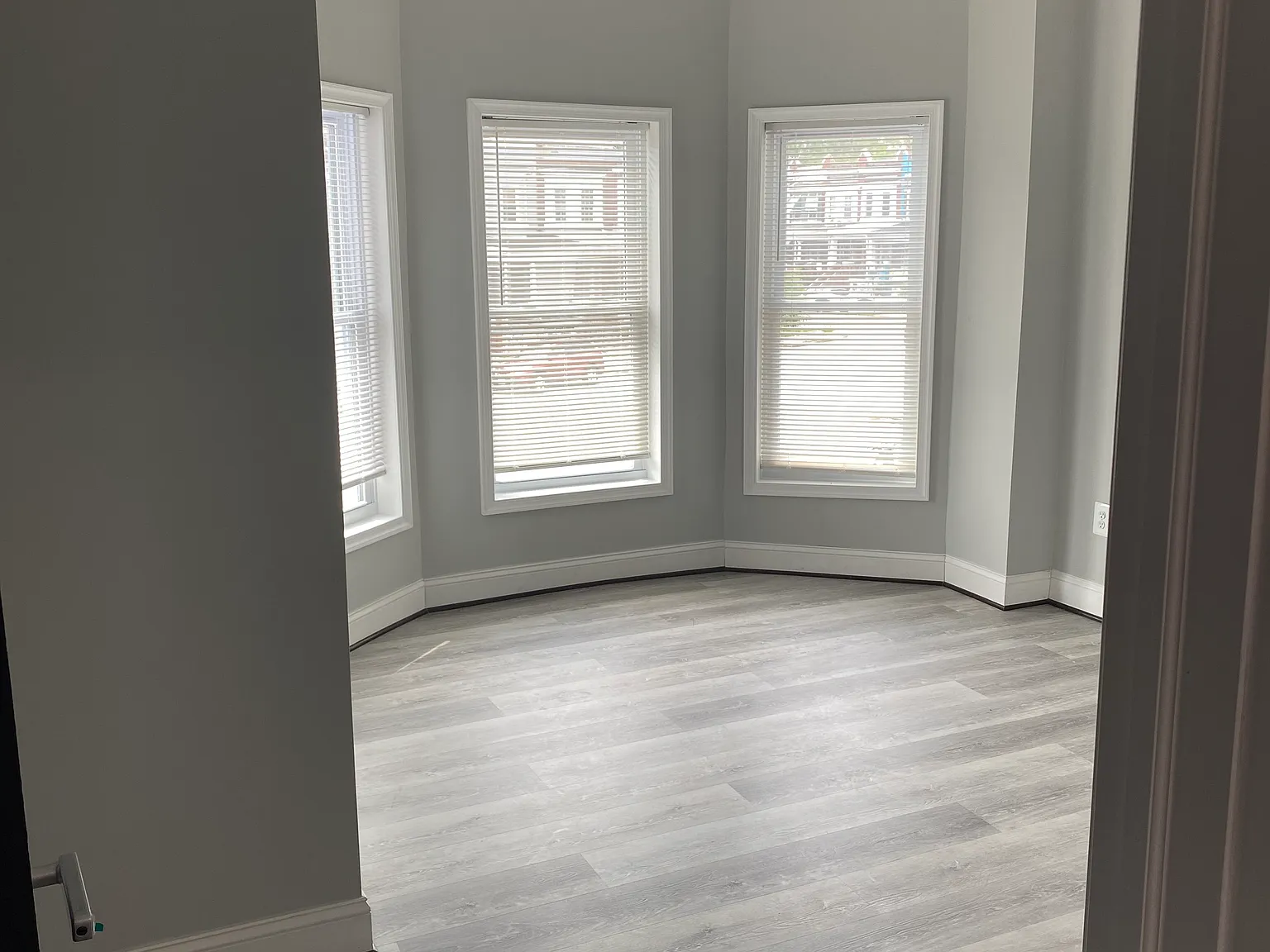 1 bed, 1812 sqft, $600 — Photo 2
