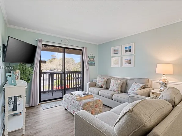 40 Folly Field Rd APT E14, Hilton Head Island, SC 29928
