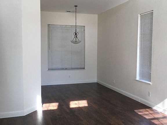 formal living and dining web_08232019