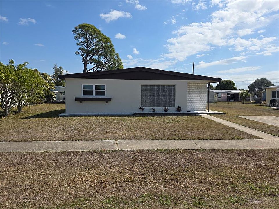 1st image of 2456 Picnic St