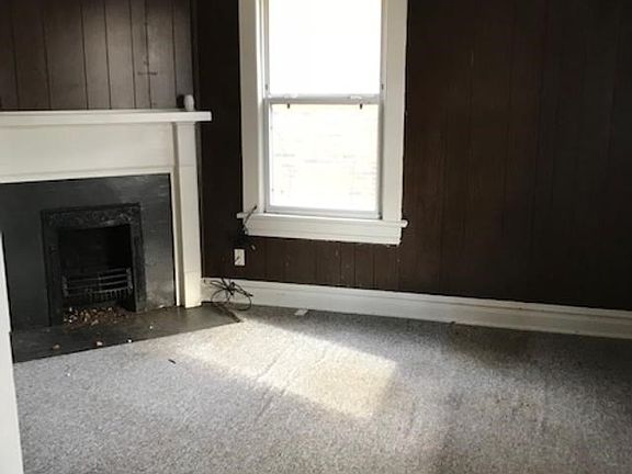 3rd image of 603 Forest St