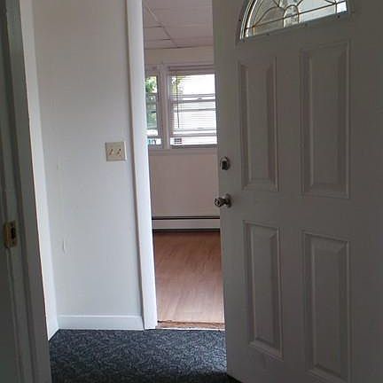 4th image of 7 Leonard St #1