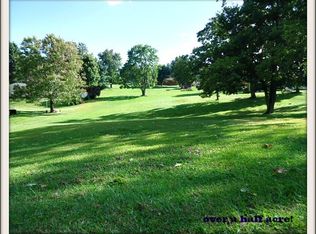 Lillian St SW, Canton, OH 44706