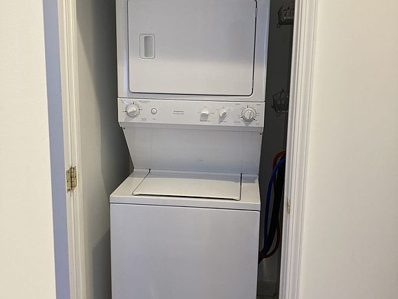 5th image of 201 Sansome St Unit 204