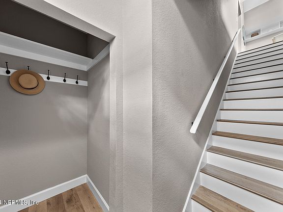 4th image of 13703 RICHMOND PARK Drive N #2205