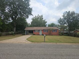 102 Azalea Dr, Enterprise, AL 36330