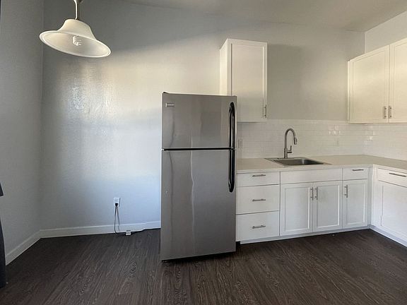 5th image of 1641-1645 N Alexandria Ave #303