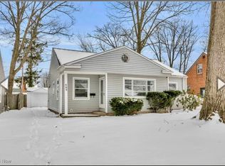 595 Oakmoor Ave, Bay Village, OH 44140