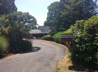 2605 52nd Ave SW, Seattle, WA 98116