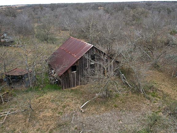 5th image of 776 County Road 412