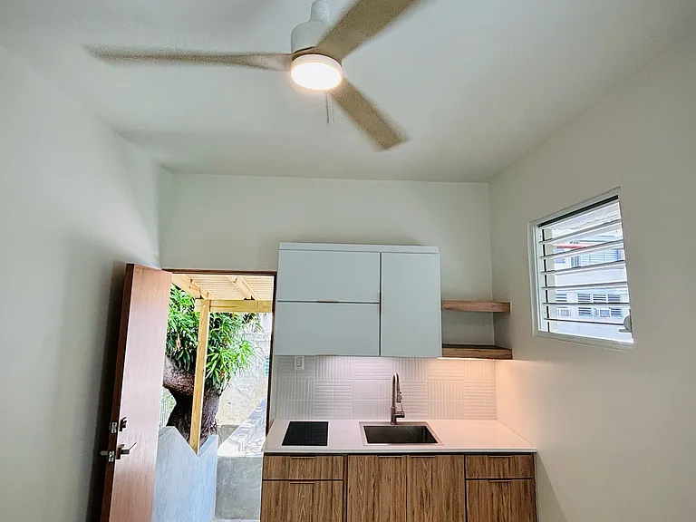 159 Calle Taft #4 — Photo 5