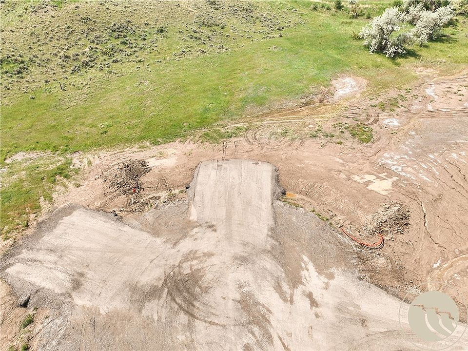 2nd image of 222 Zanes Cir