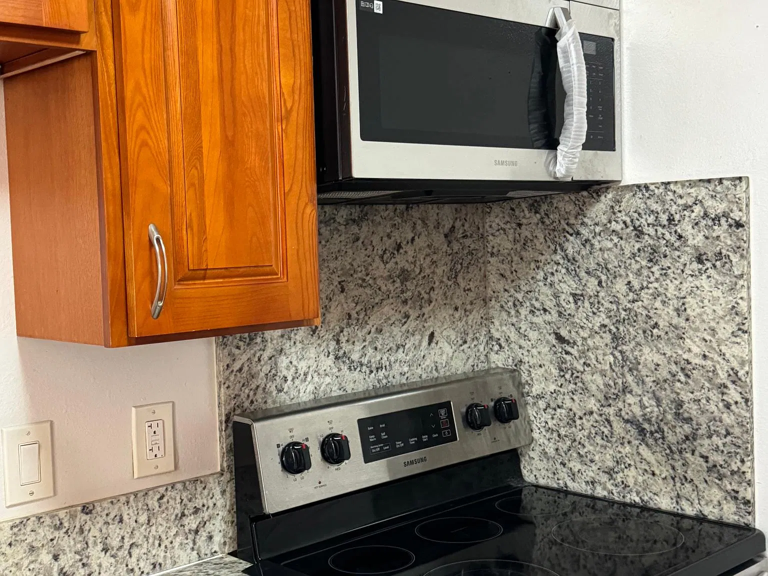 1 bed, 565 sqft, $2,350 — Photo 4