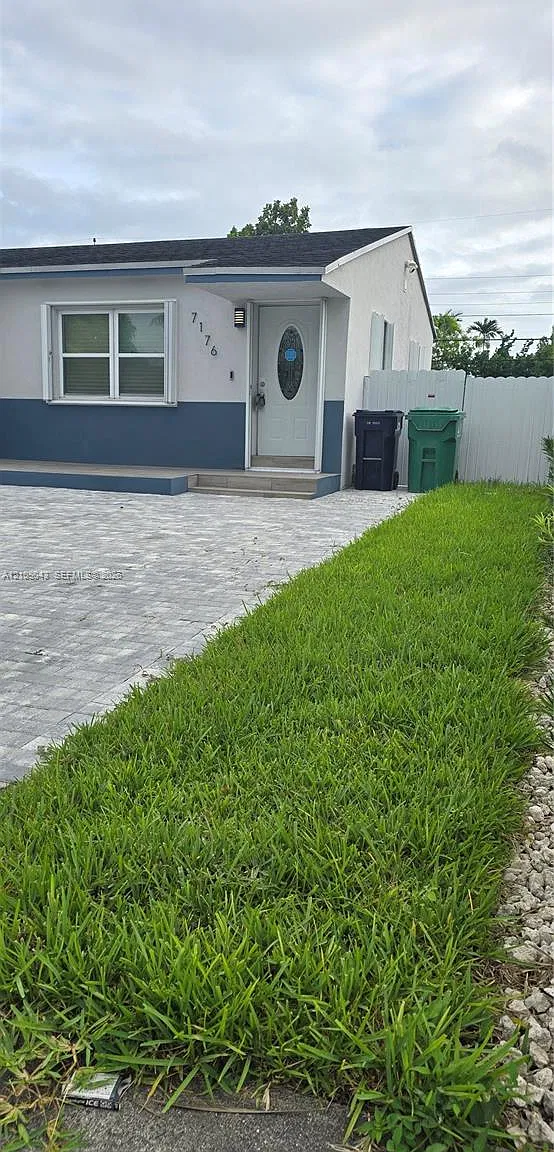 Sugar Tree Grove Sub — Photo 2