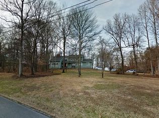 10 Hickory Trl, Norris, TN 37828