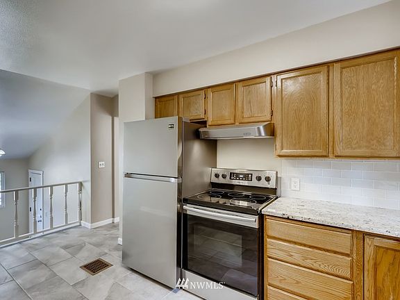 4th image of 11817 3rd Ave S
