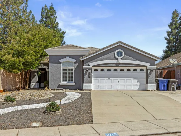 3705 Twin Creek Dr, Modesto, CA 95355