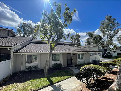 2302 Coventry Cir #1 Photo 1
