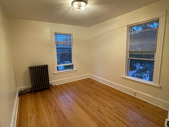 5th image of 2701 Dupont Ave S APT 2