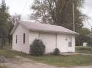 1210 S 5th St, Monmouth, IL 61462