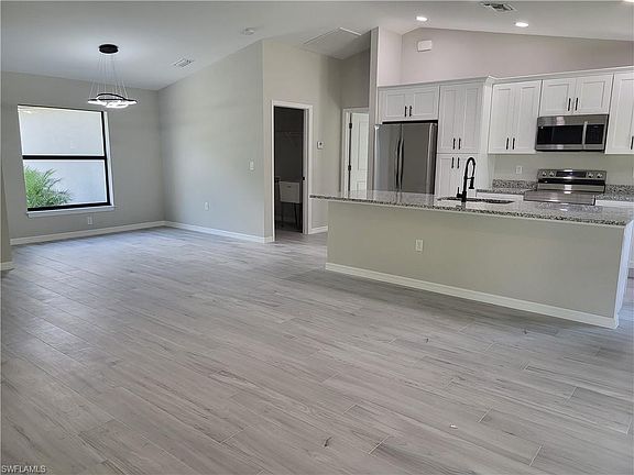 4th image of 5568 Billings ST