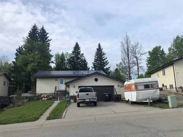 159 E Reimer Dr, Hinton, AB T7V 1K6