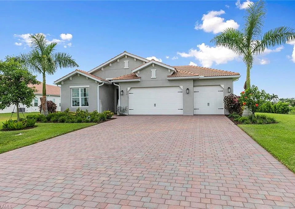 18006 Sandtrap Dr