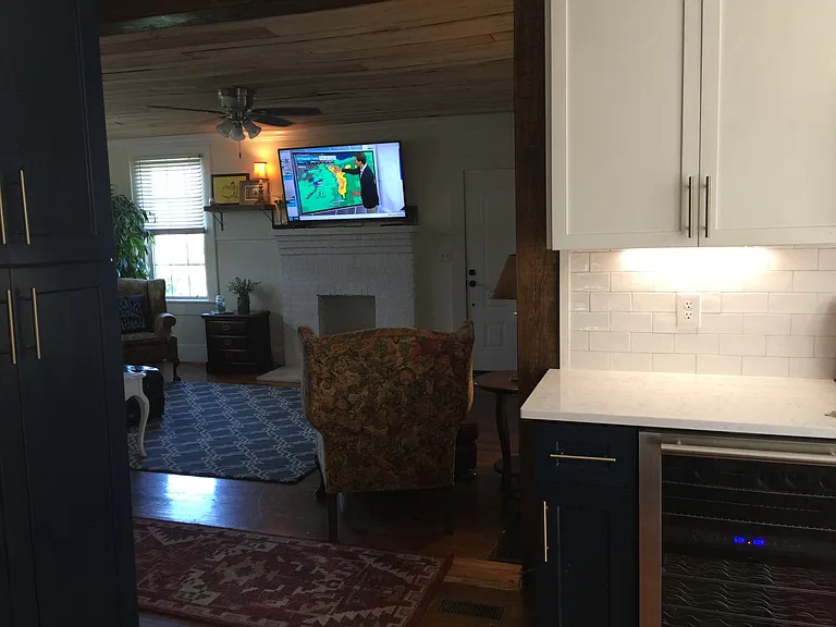 412 Green Ave — Photo 5