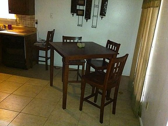 5th image of 706 Cates Dr