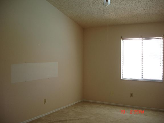 3rd image of 108 Sandalwood Dr