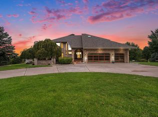 575 Rushing Dr, Plainwell, MI 49080