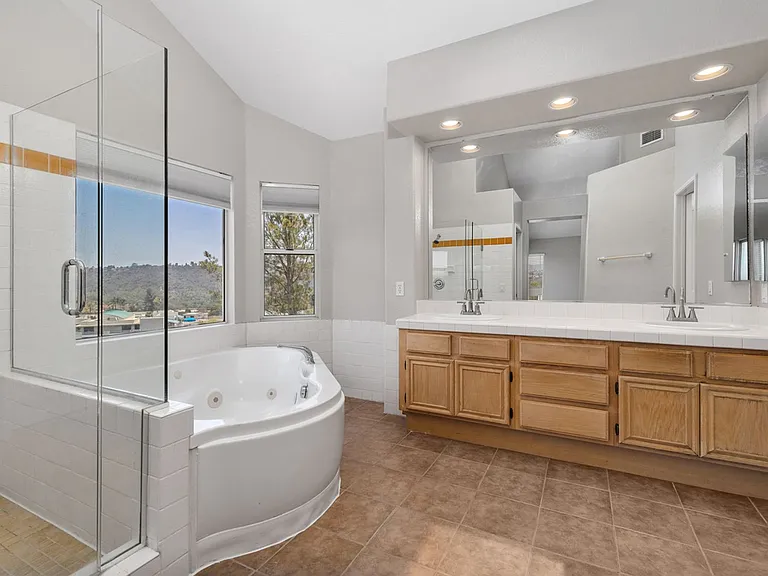 7996 Cicada Ct — Photo 15