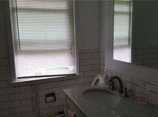 9 Ward Ln, Spring Valley, NY 10977