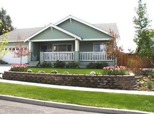 20719 Russell Dr, Bend, OR 97701