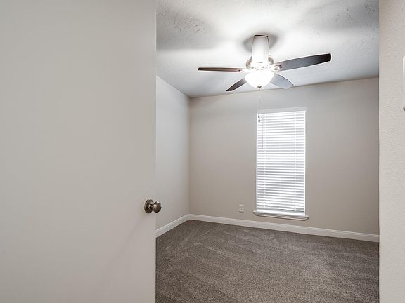 3rd image of 14835 Scotter Dr