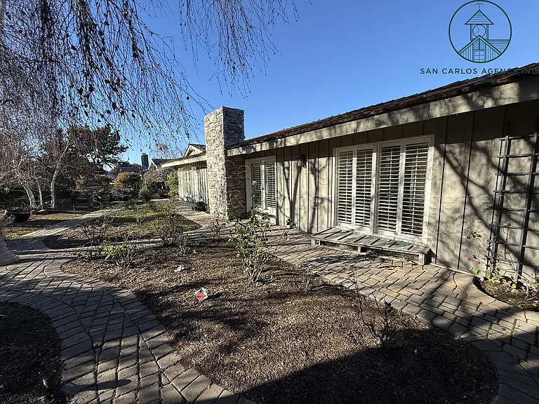 7042 Valley Greens Cir — Photo 29