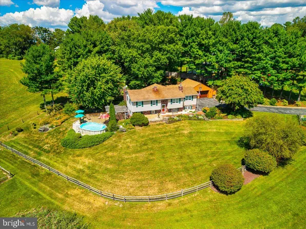 4032 Turkeyfoot Rd, Westminster, MD 21158