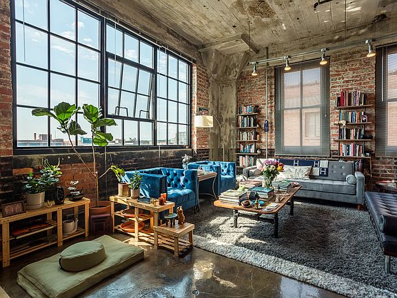 3rd image of 201 Hull St APT 42