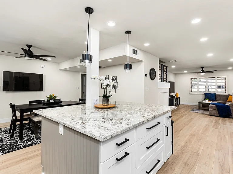 7715 E Vernon Ave #1 — Photo 12