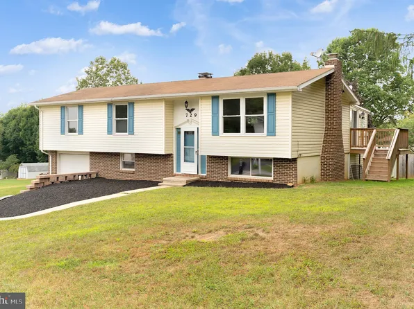 729 Franlyn Dr, Dallastown, PA 17313