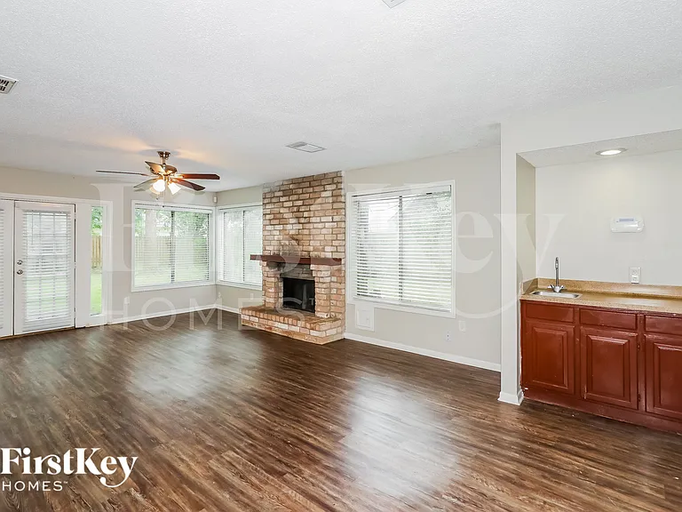 4119 Tasselwood Ln — Photo 3