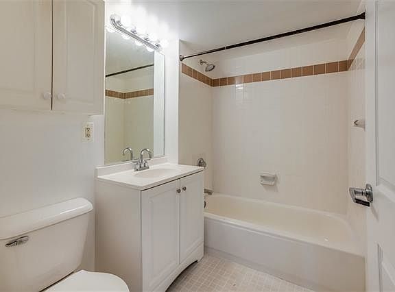 4th image of 1 2nd St APT 414
