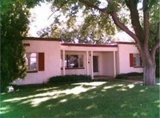 708 Laguna Blvd SW, Albuquerque, NM 87104