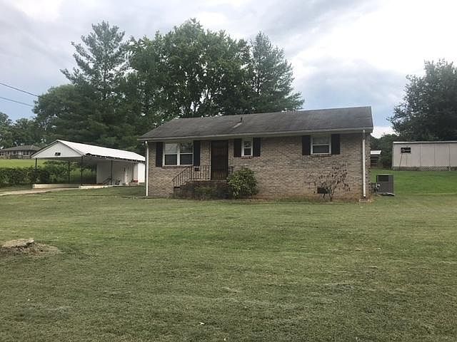 1st image of 716 W Beaver Creek Dr