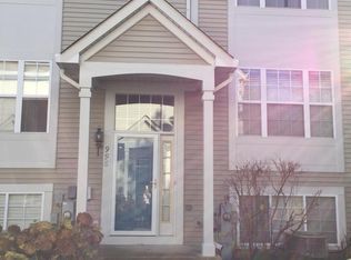 998 S Darla Ct, Waukegan, IL 60085